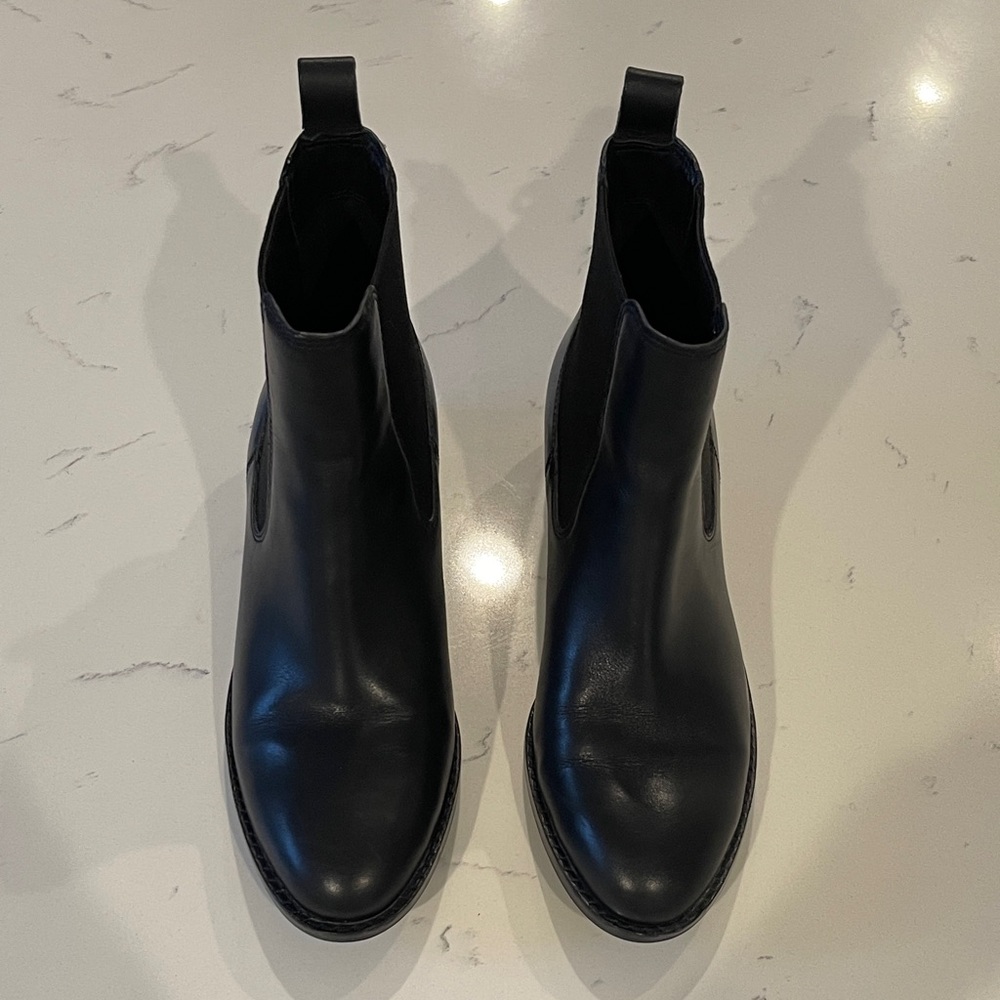 Women’s Cole Haan Weatherproof Black Leather Boots Size 7B
